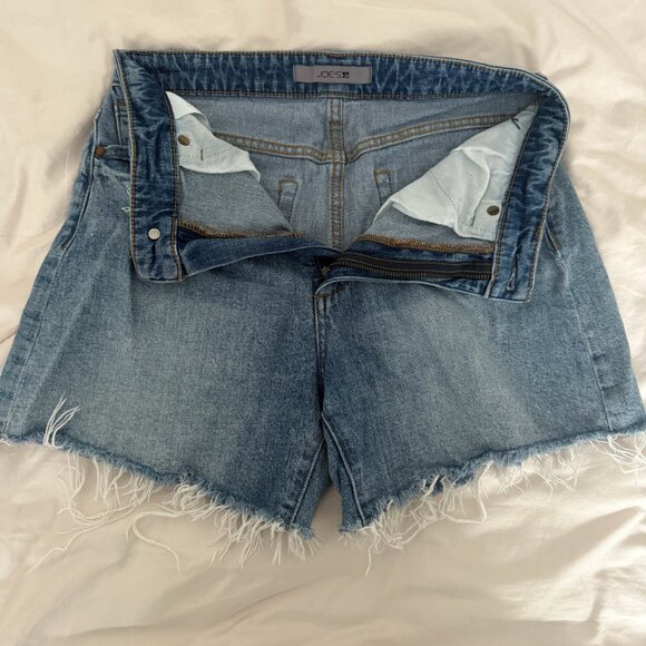 Joe's Jeans Shorts - Picture 3 of 3